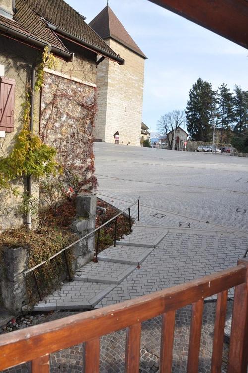 Appartement Dans La Vieille Ville, En Face Du Chateau Annecy Exteriér fotografie